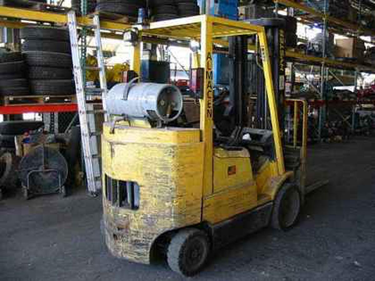2000 Hyster S60XM