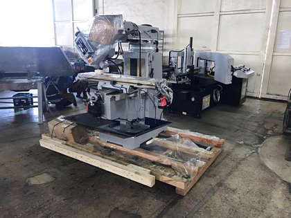 1050 Knee Mill Machine