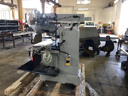 1050 Knee Mill Machine