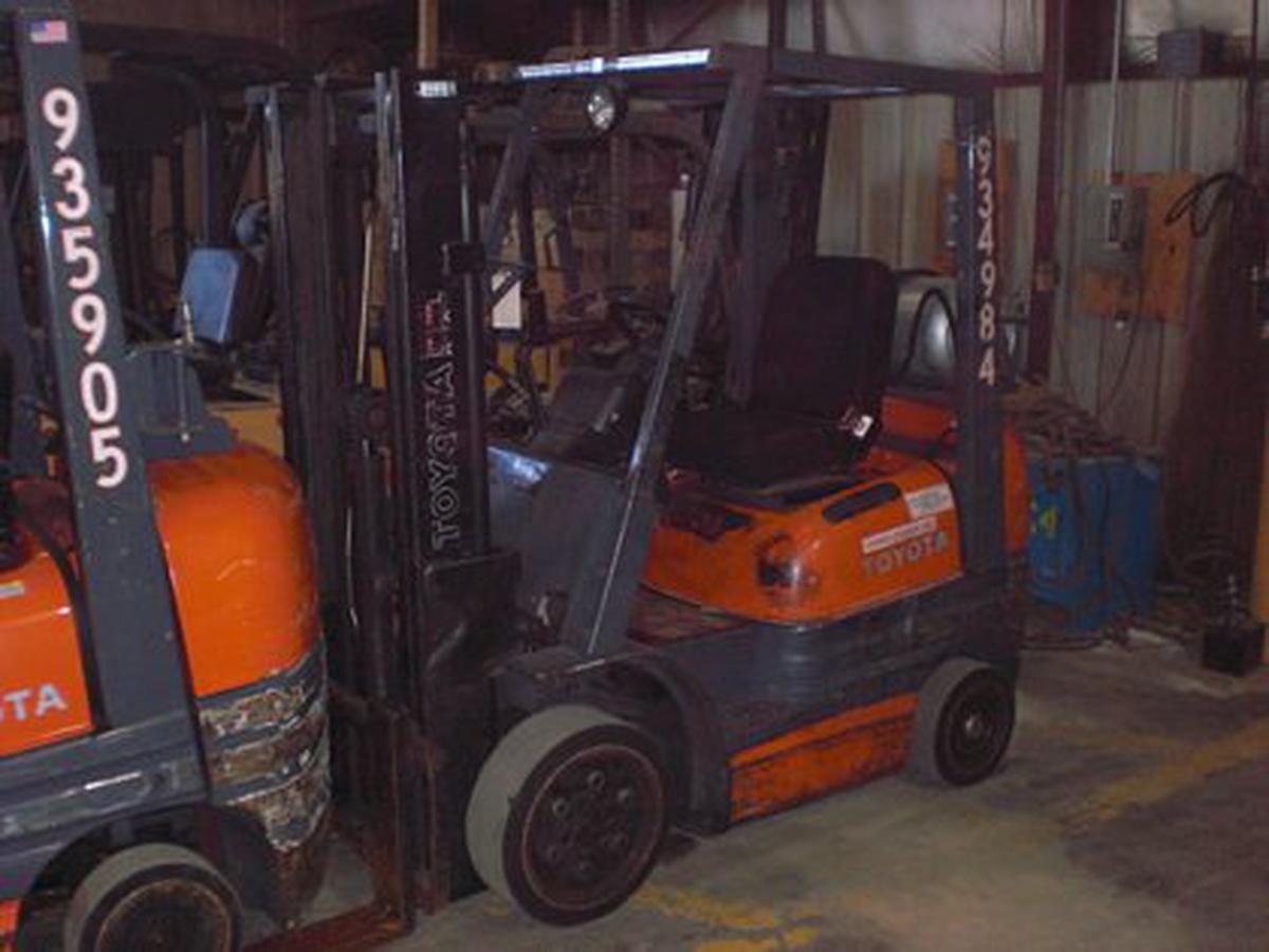 2000 Toyota 6FGCU20