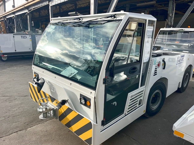 Push Back Tractor TLD TMX-150-15 Tier 3