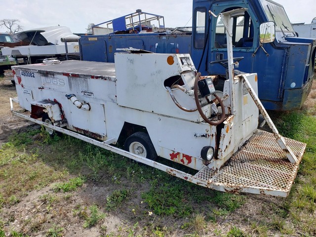 Lavatory Service Cart Par-Kan ELT-300