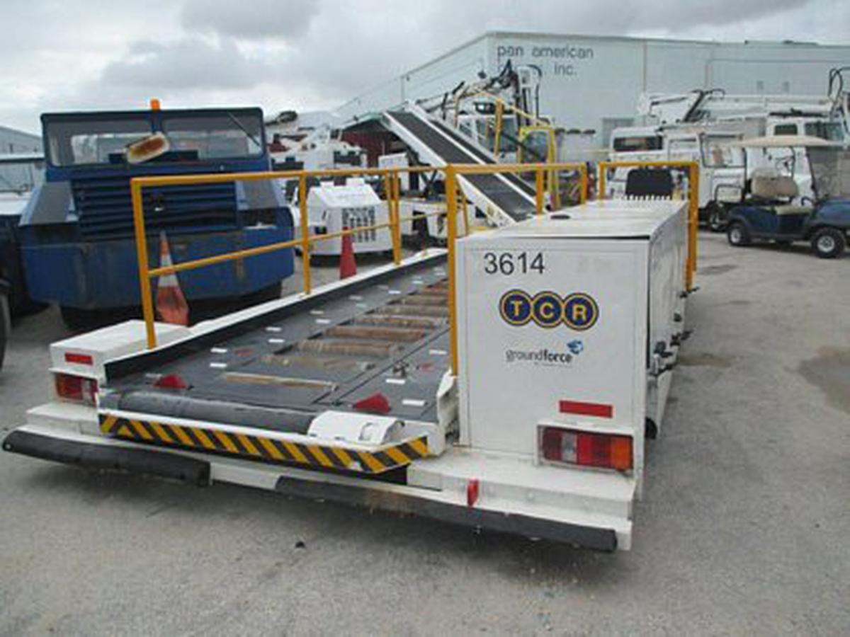 Cargo Loader and Transporter Trepel CCL 35S