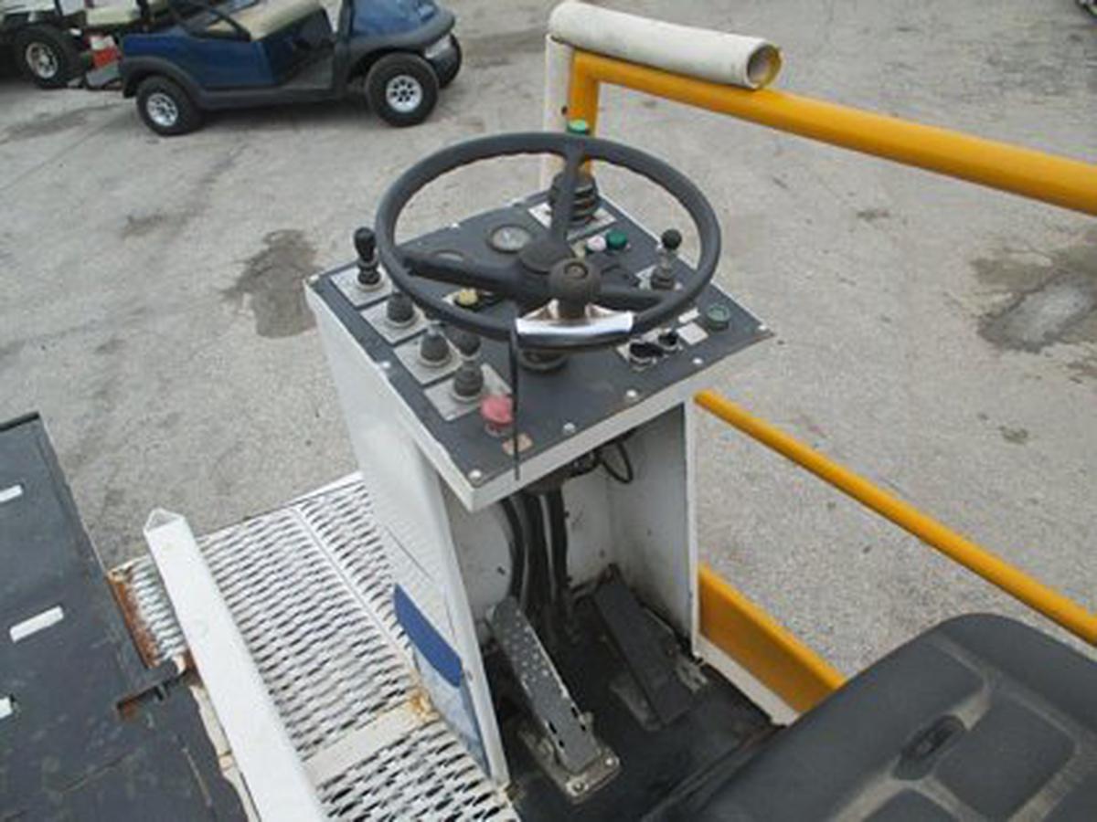 Cargo Loader and Transporter Trepel CCL 35S