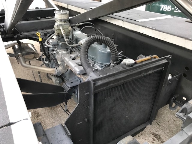 Belt Loader Tug 660