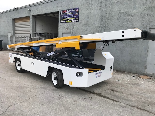 Belt Loader Tug 660