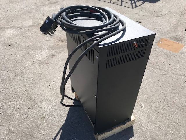 Battery Charger Eagletronic EP 4803- 240 V