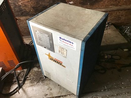 Battery Charger - 80v