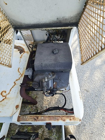Towable Belt Loader Wasp A01771D-3650