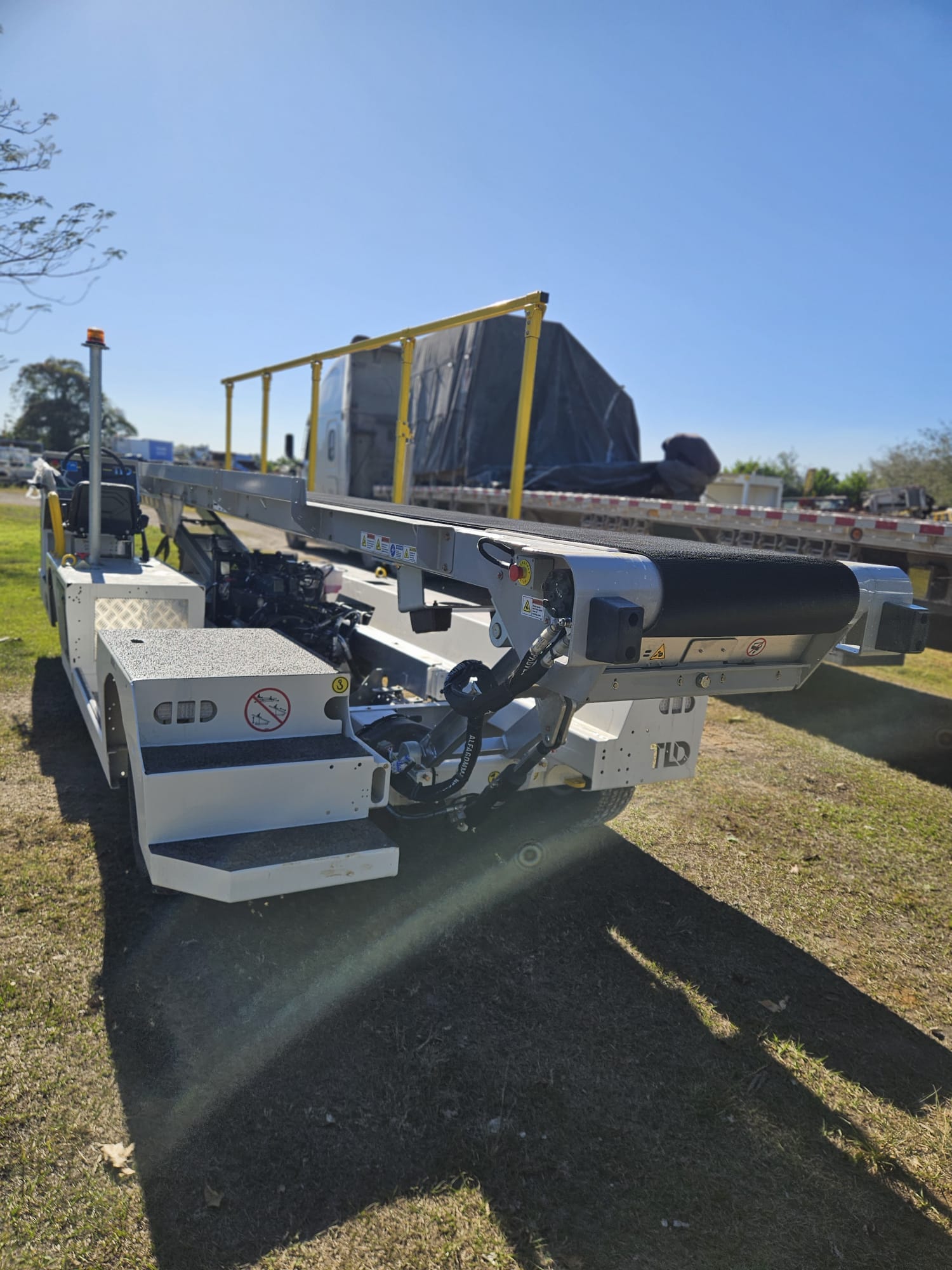 Belt Loader TLD NBL T4 2025
