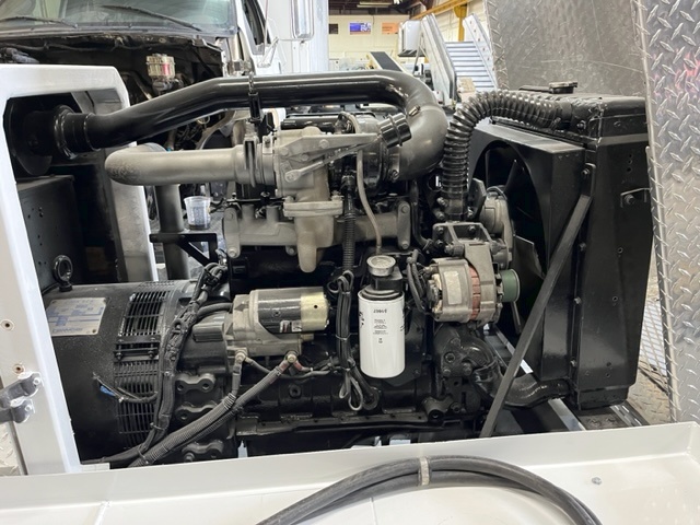 Ground Power Unit TUG 400/60 - 60 kVA+ 28.5 VDC