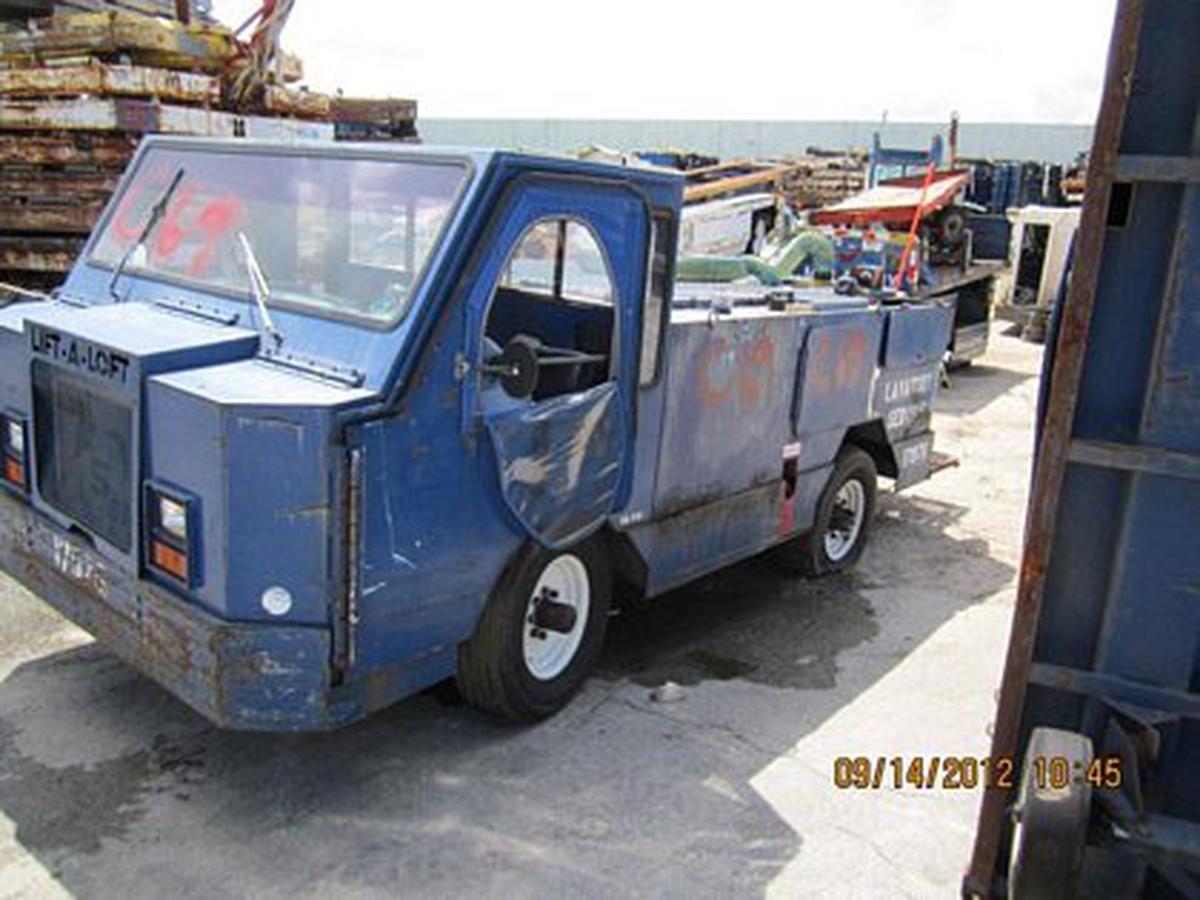 Tank Lift-A-Loft APV- LAV