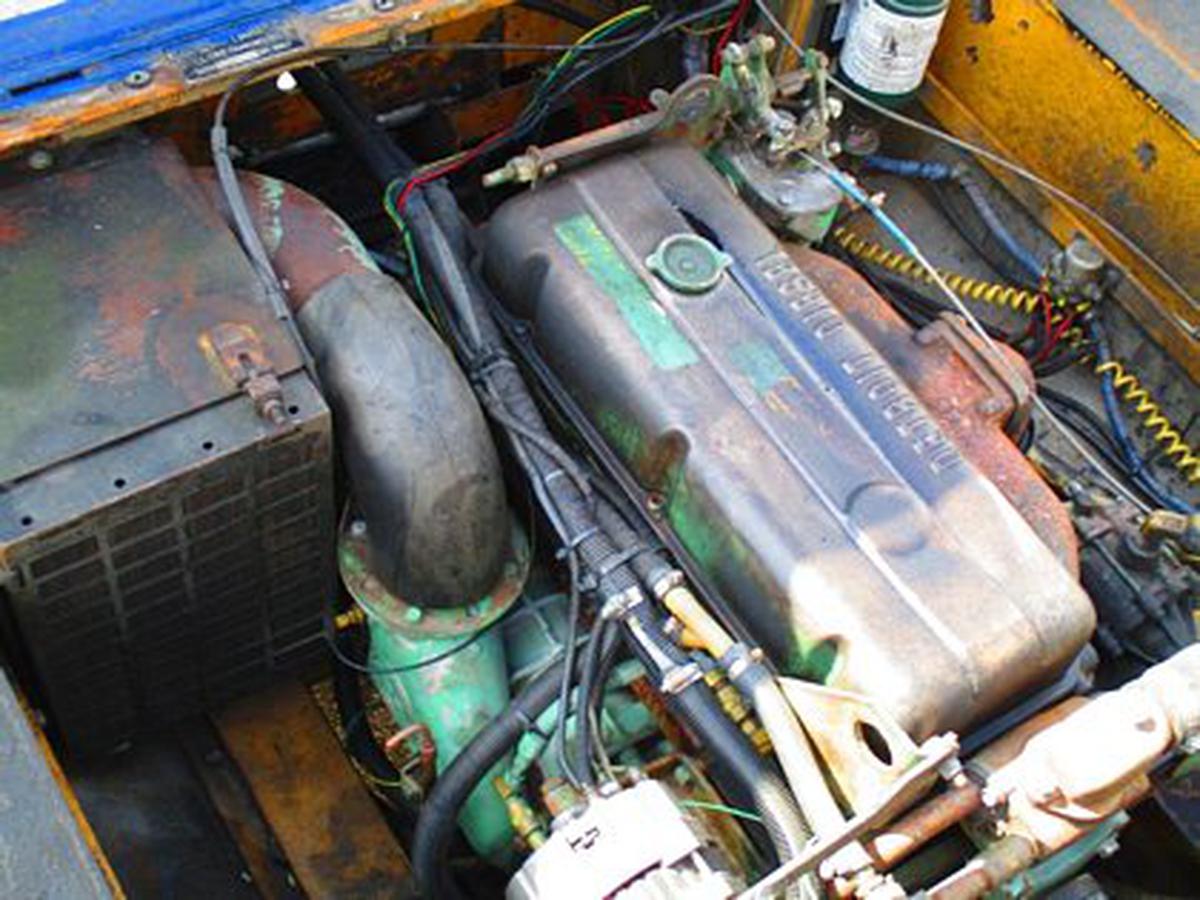 Push Back Tractor Hough-Paymover T-180 FA