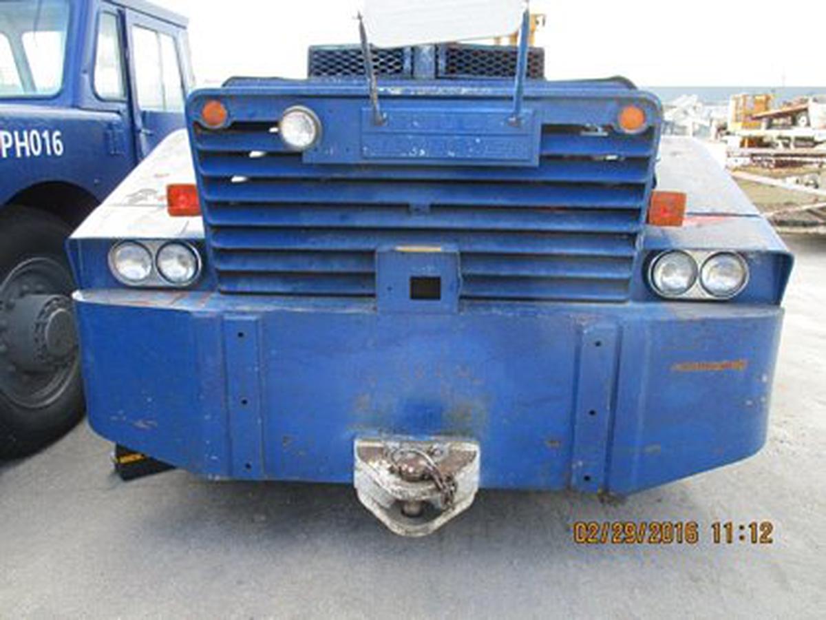 Push Back Tractor Hough-Paymover T-300 SL
