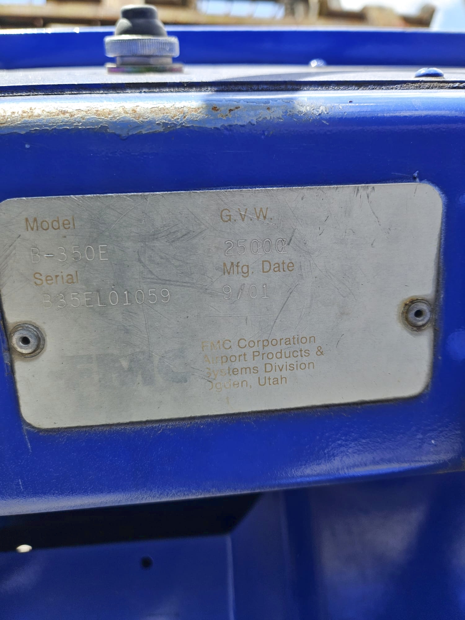 Push Back Tractor FMC B350E