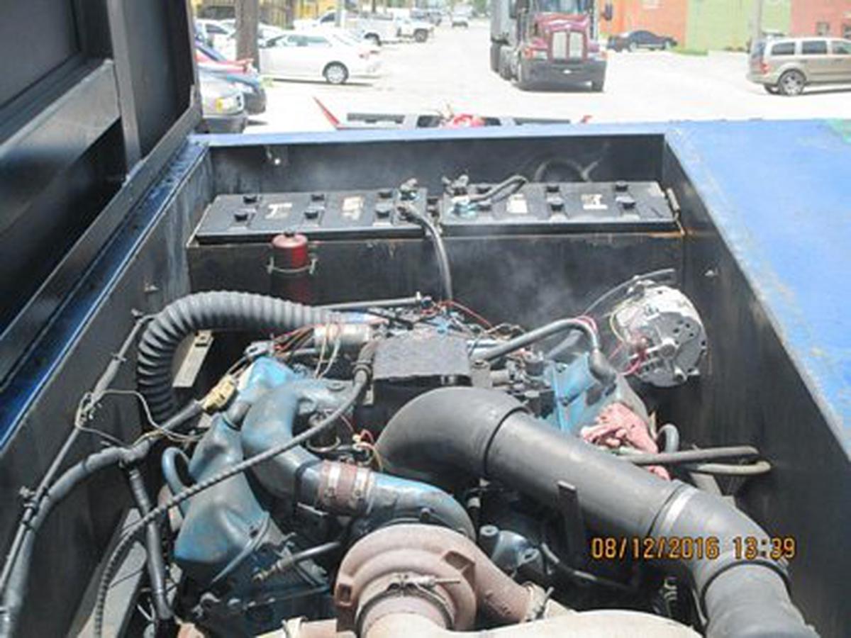 Push Back Tractor S&S GT-50
