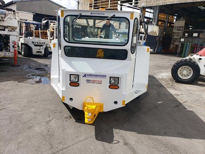 Push Back Tractor FMC B-500