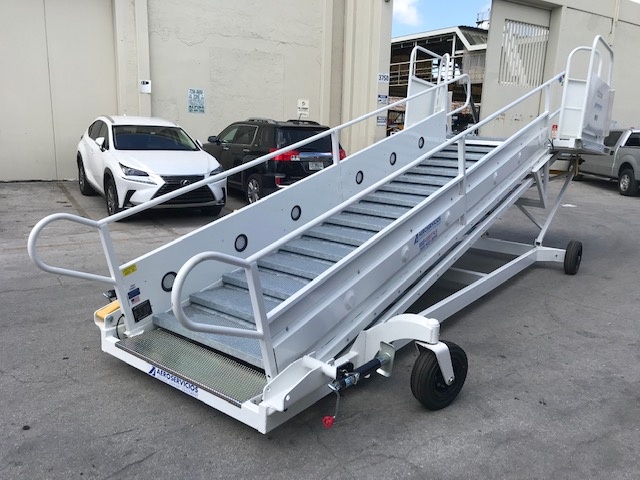 Narrow Body Passenger Stair Clyde 15F2820 - 88/161 in