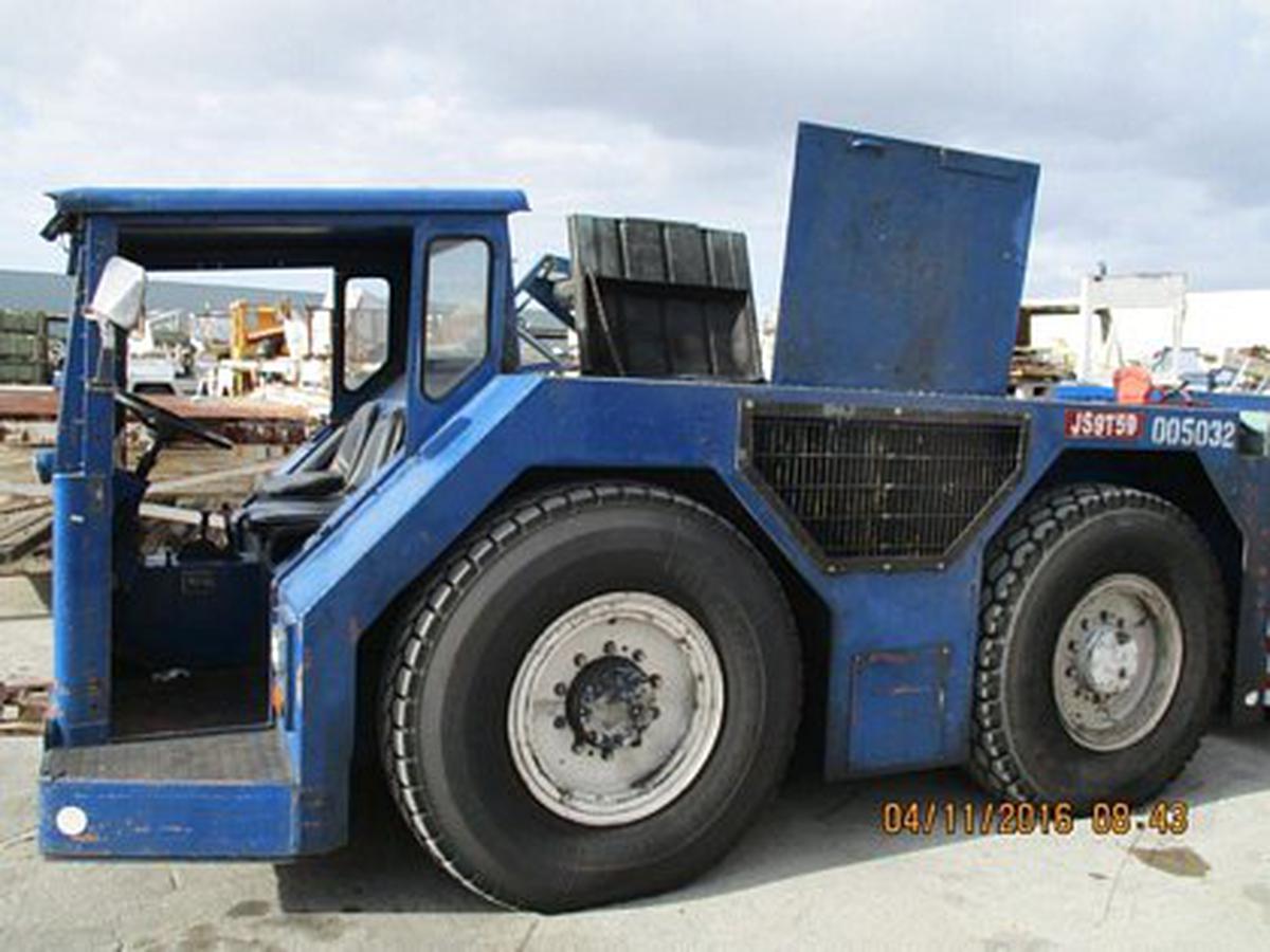 Push Back Tractor S&S GT-60