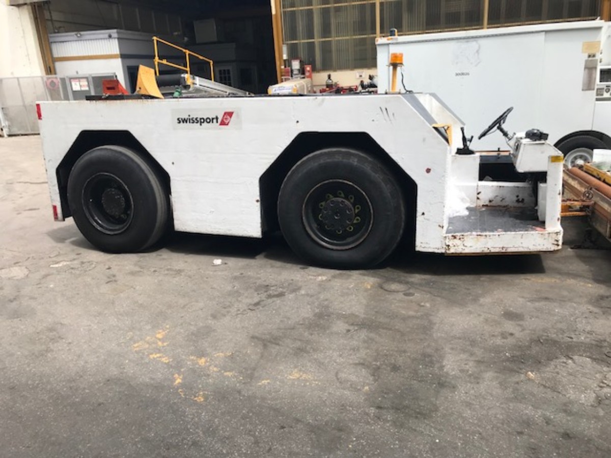 Push Back Tractor S&S GT-50