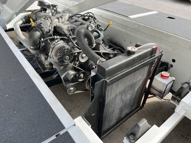Belt Loader Tug 660