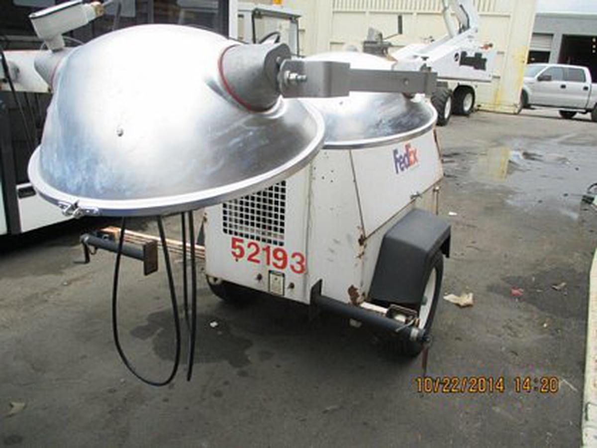 2000 Allmand Bros. Inc. Night-Lite PRO