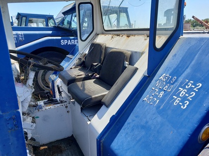 Push Back Tractor S&S GT-60