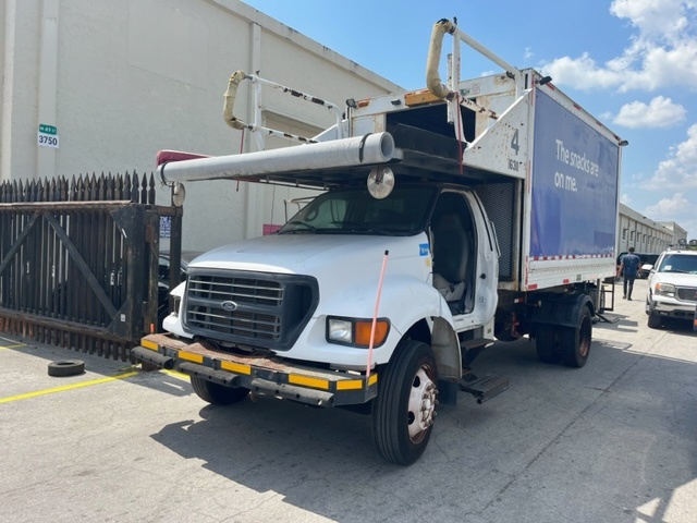 Catering Truck Ford/Hi Way F-650/ CT-14