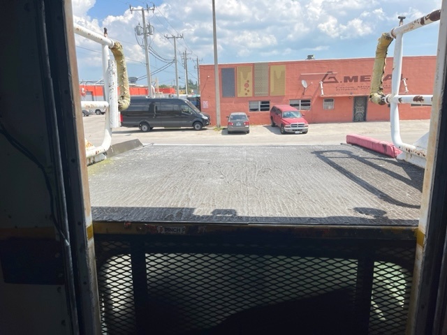 Catering Truck Ford/Hi Way F-650/ CT-14
