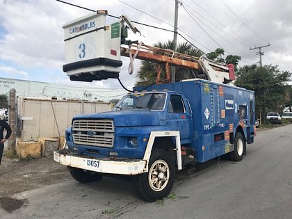1990 FMC/Ford Trump D2-440 / F-800