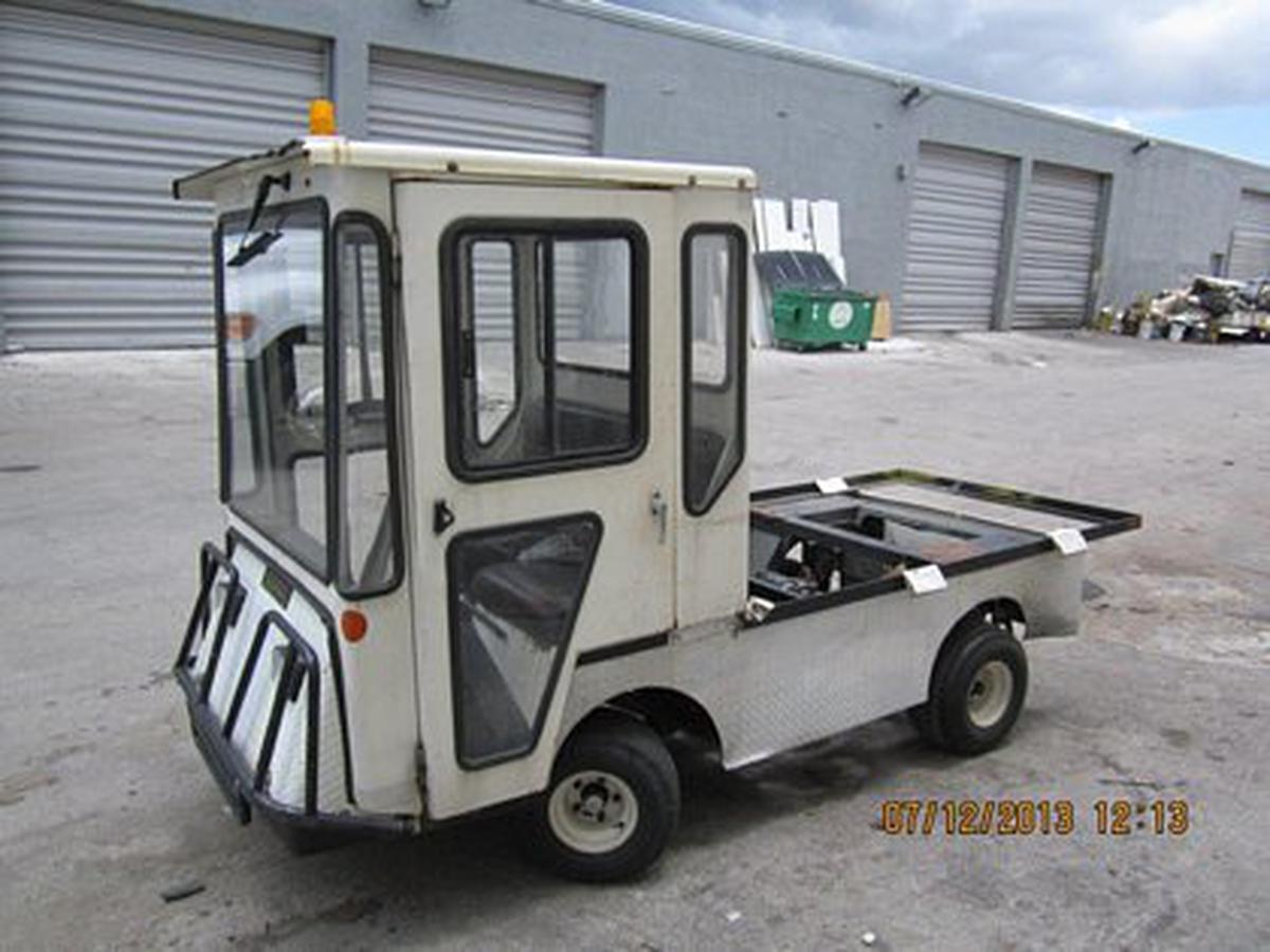 2004 EZ-GO IND-875G