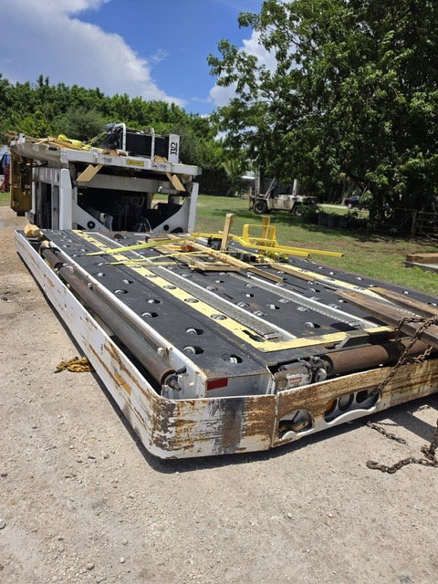 Cargo Loader TLD 828 Wide