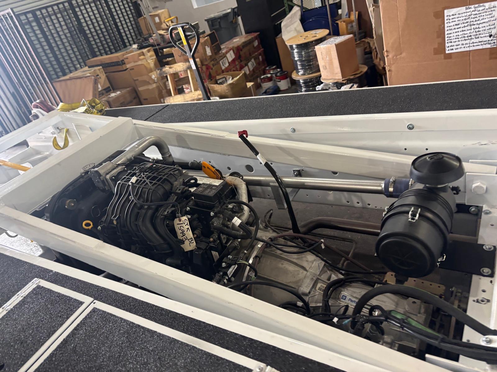 Belt Loader Tug 660