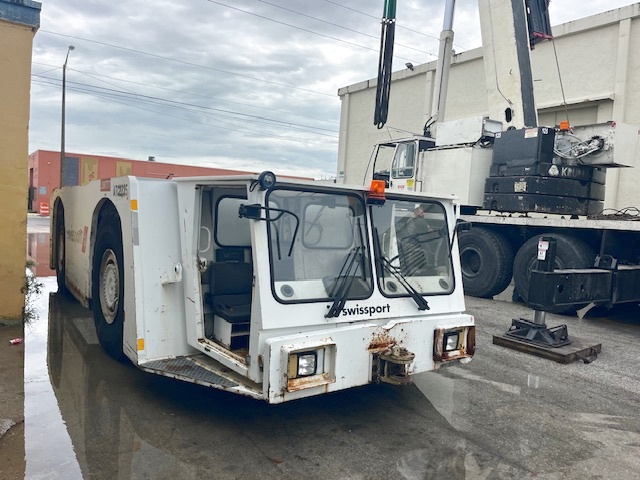 Push Back Tractor TLD TMX-650