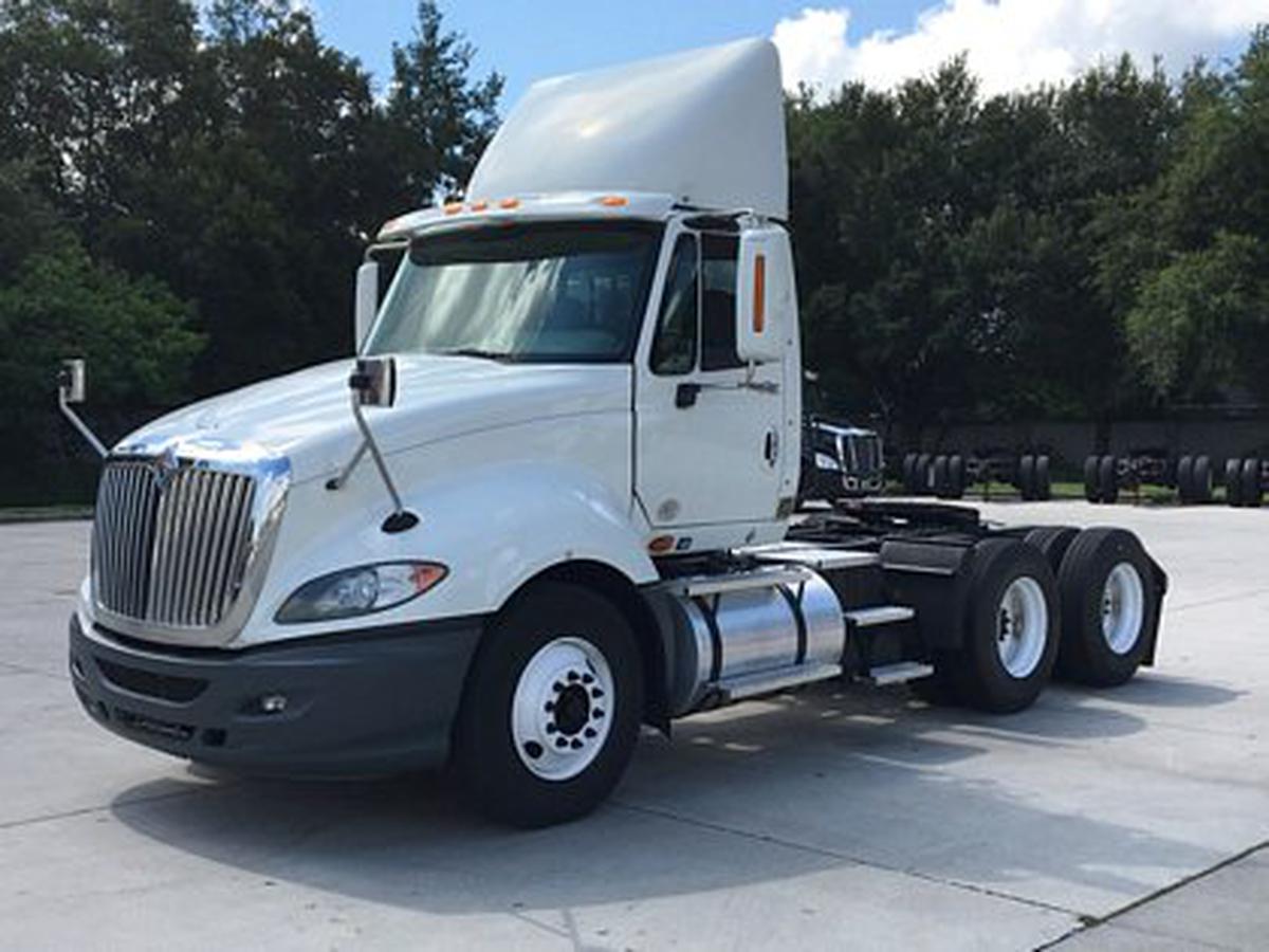 Truck Chassis International ProStar Tandem