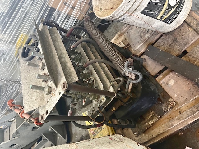Tug 28.5 vdc