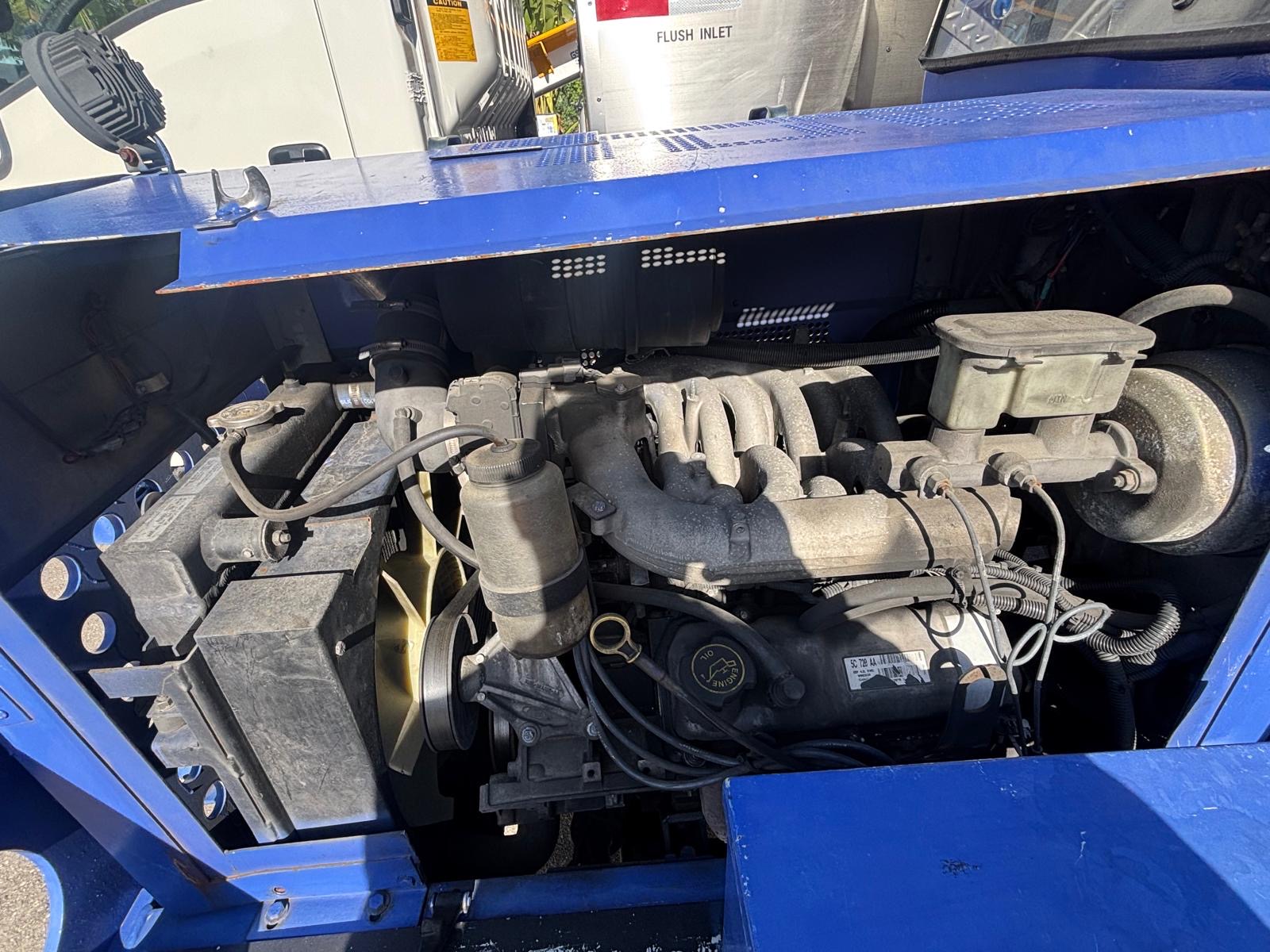 Baggage Tractor Tug MA-30 CAB