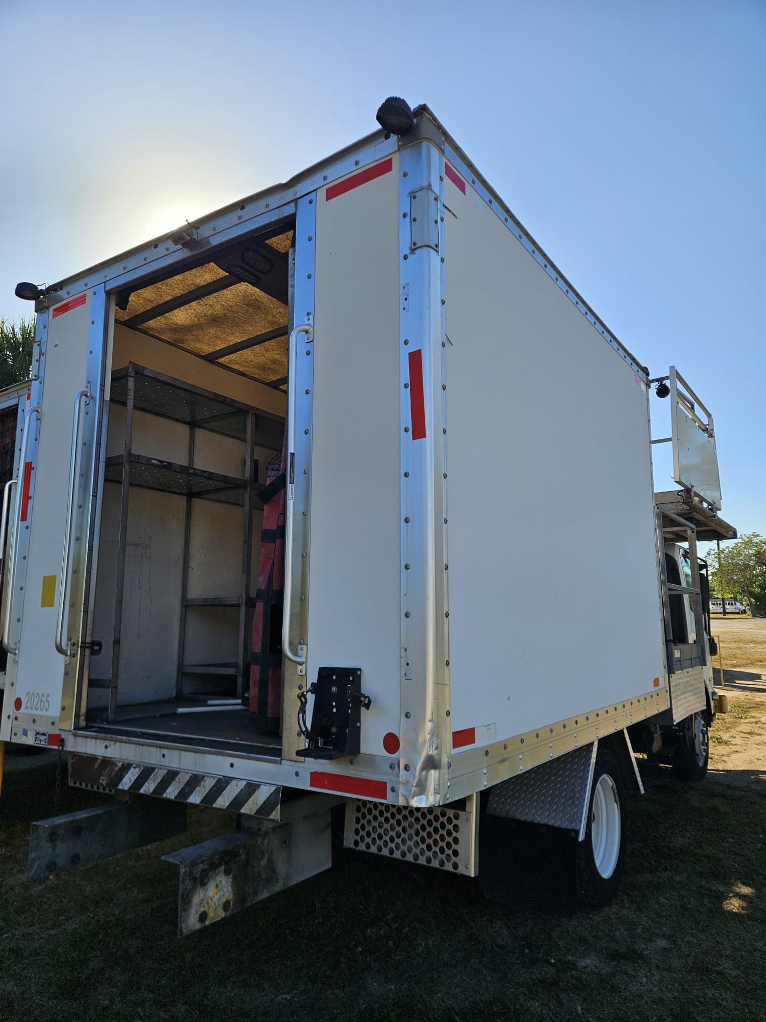 Catering Truck Isuzu/Phoenix Metals NPR