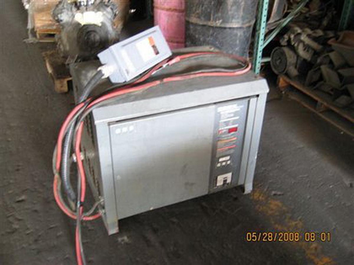 Battery Charger Applied Energy Workhorse 3