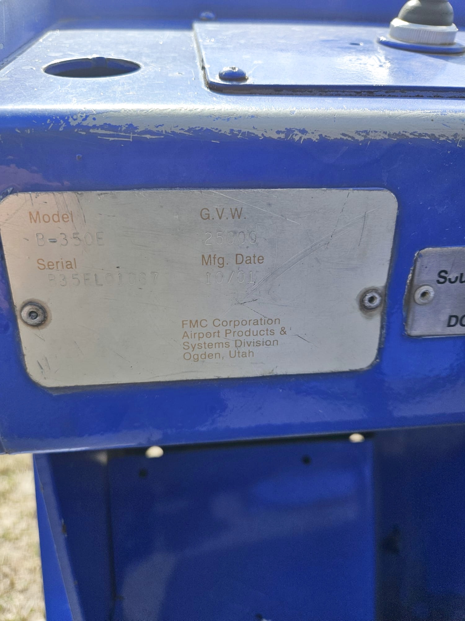 Push Back Tractor FMC B350E