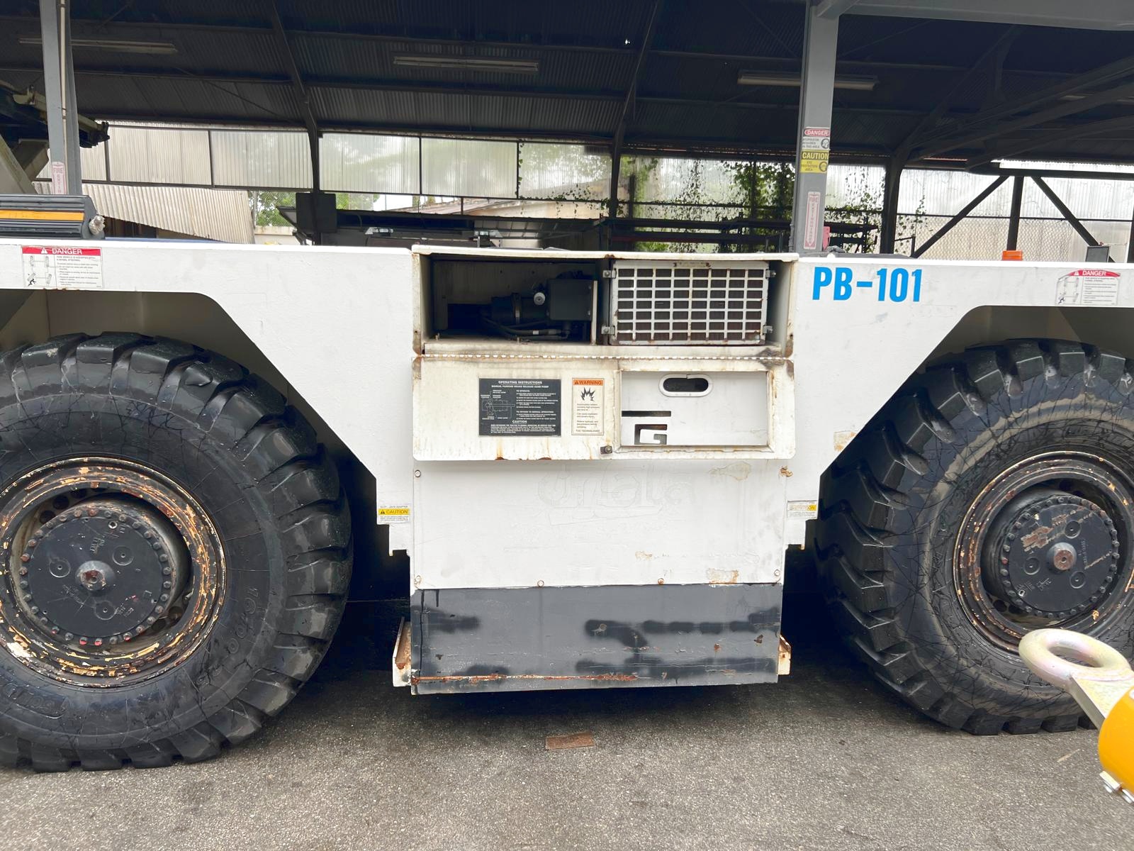 Push Back Tractor S&S GT-110
