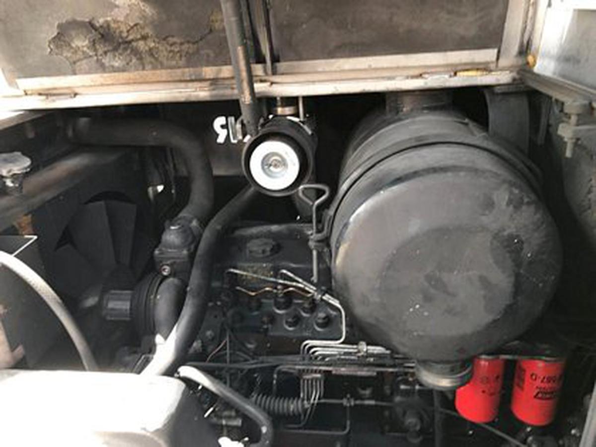 2000 Hyster H210XL
