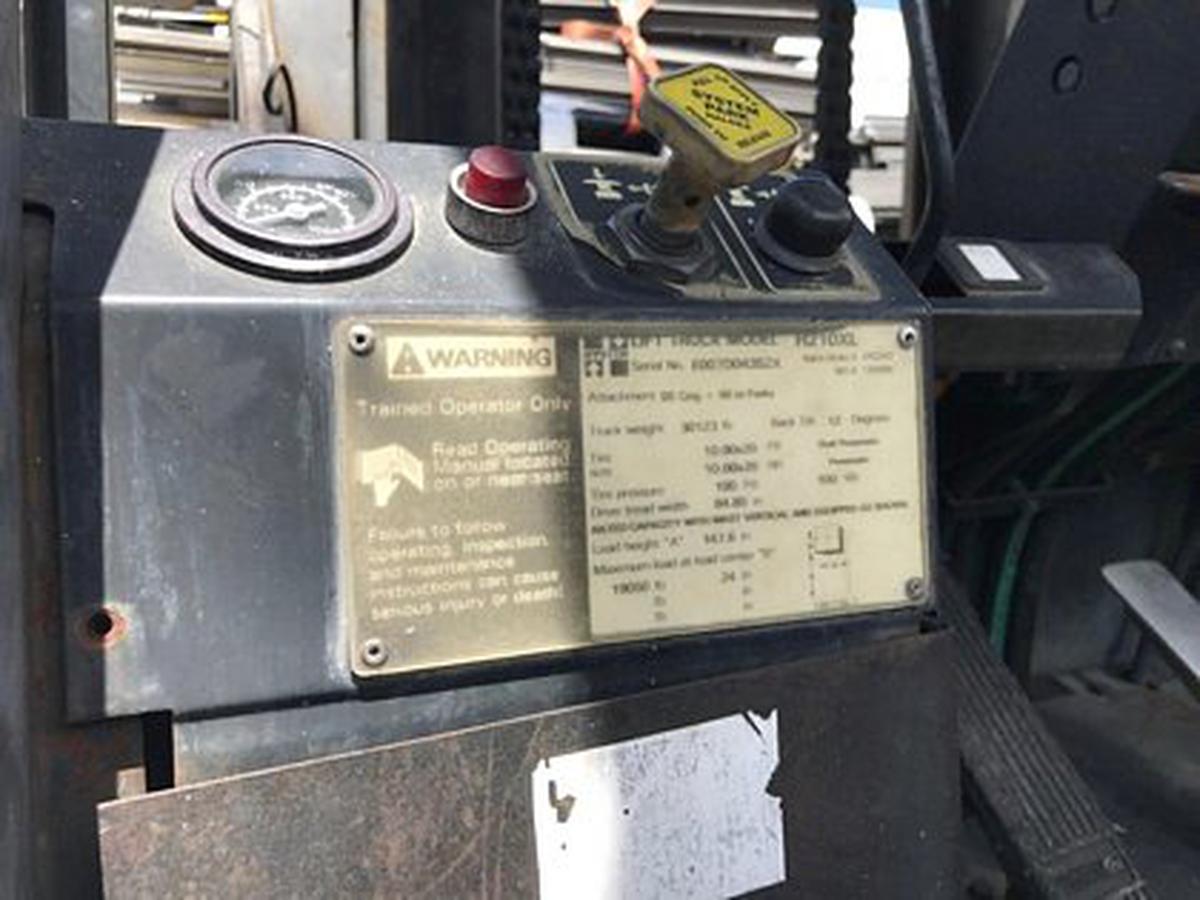 2000 Hyster H210XL