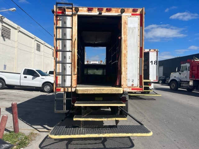 Catering Truck Ford/Hi Way F-800/ CT-14