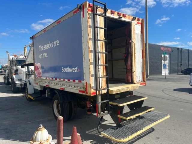 Catering Truck Ford/Hi Way F-800/ CT-14