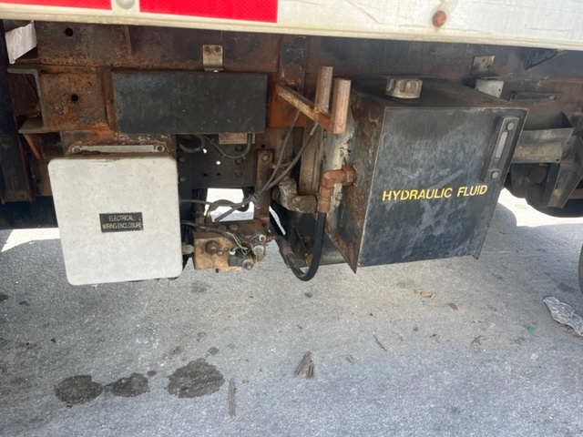Catering Truck Ford/Hi Way F-800/ CT-14