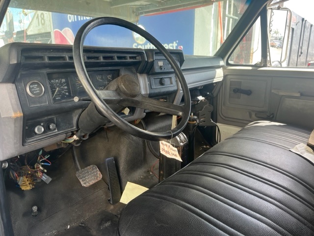 Catering Truck Ford/Hi Way F-800/ CT-14