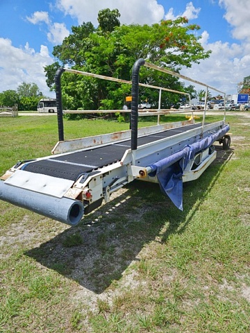 Towable Belt Loader Wasp A01771D-3650
