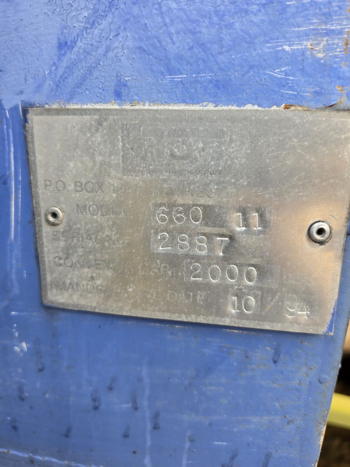 Belt Loader Tug 660