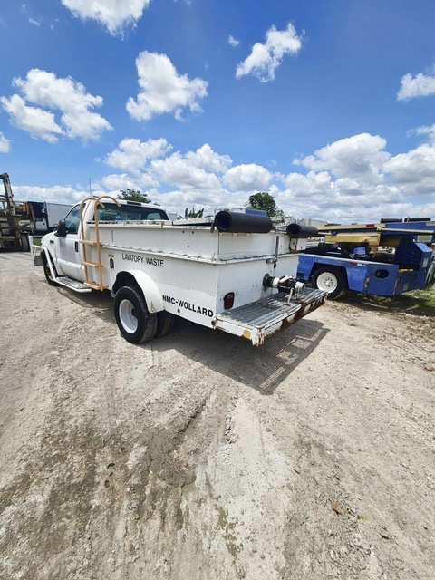 Lavatory Truck Ford/Wollard F-350